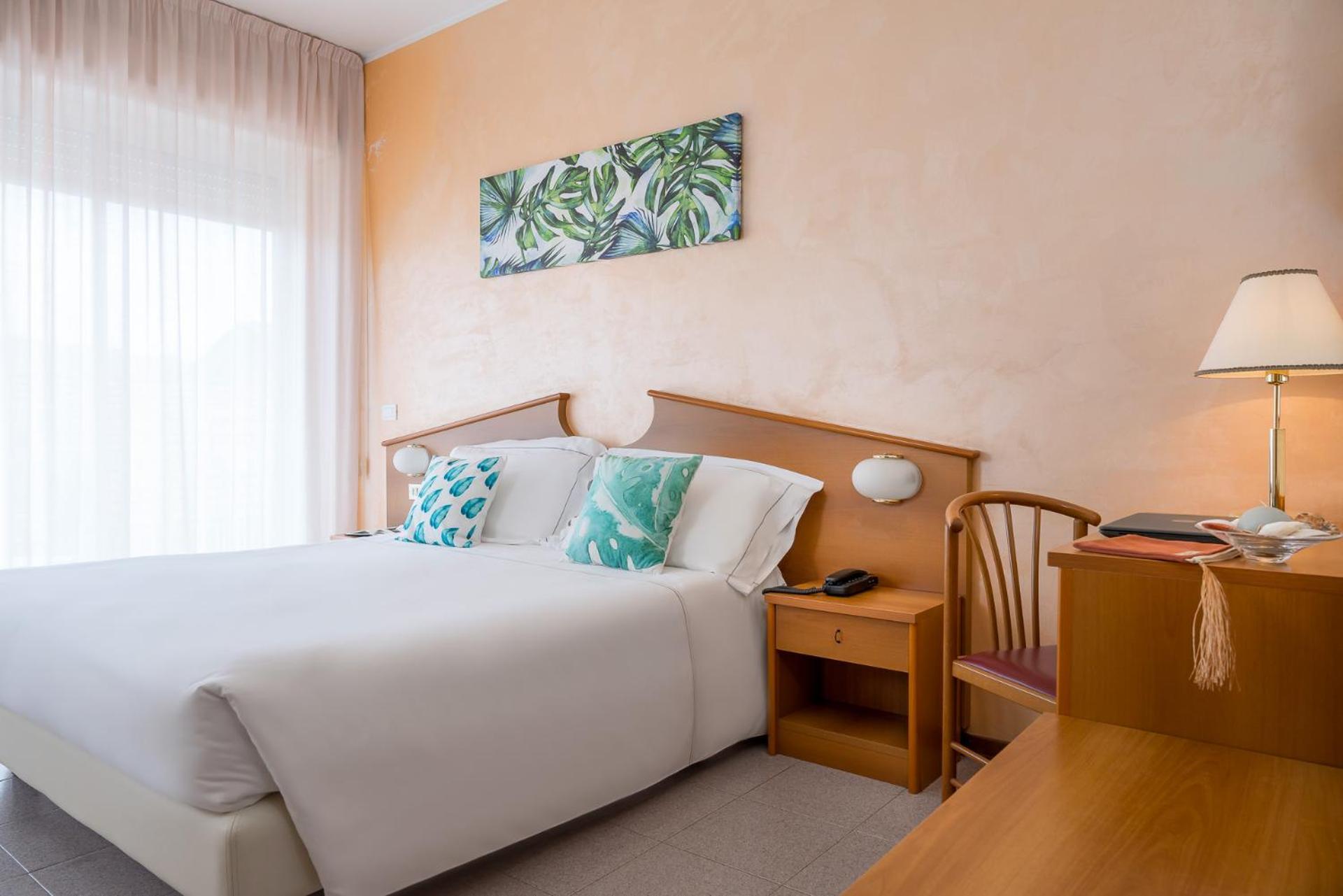 Corallo Wellness Hotel Diano Marina Exterior photo