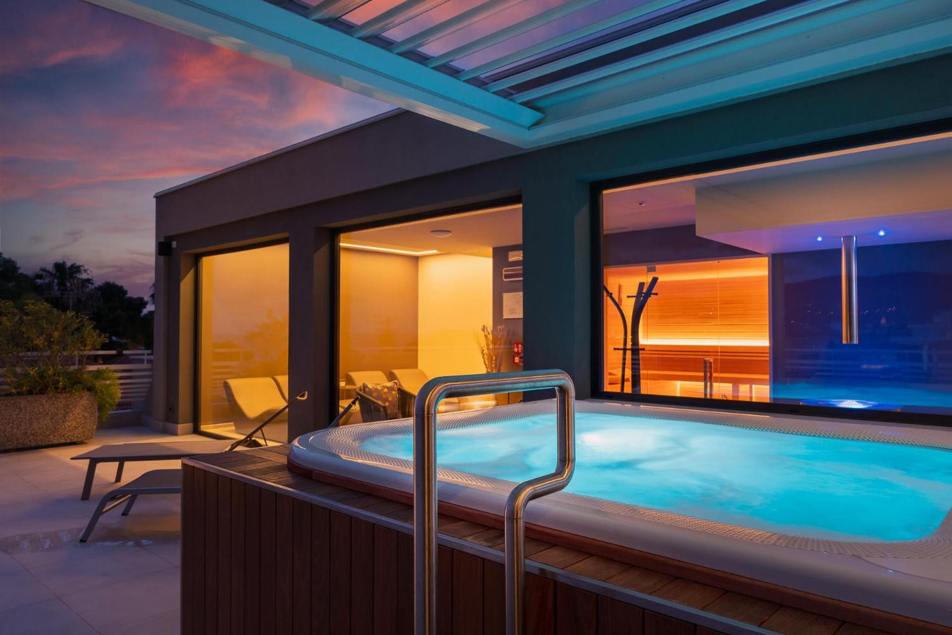 Corallo Wellness Hotel Diano Marina Exterior photo